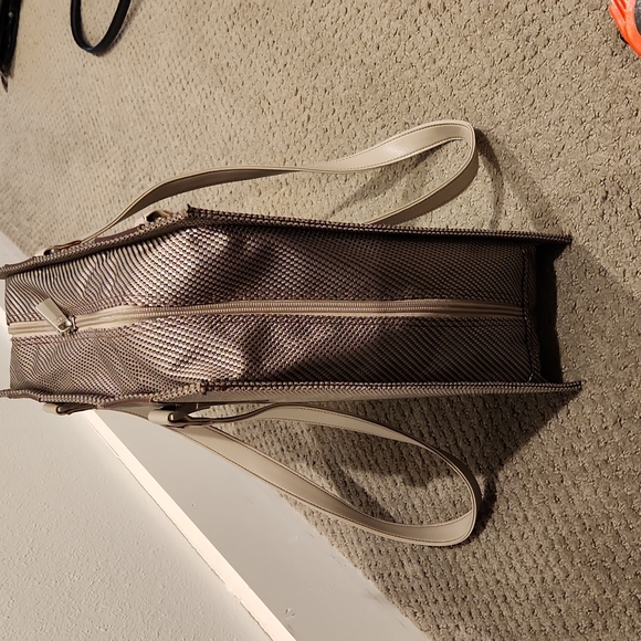 Samsonite laptop / briefcase . NEVER USED = FINAL PRICE - Picture 4 of 16